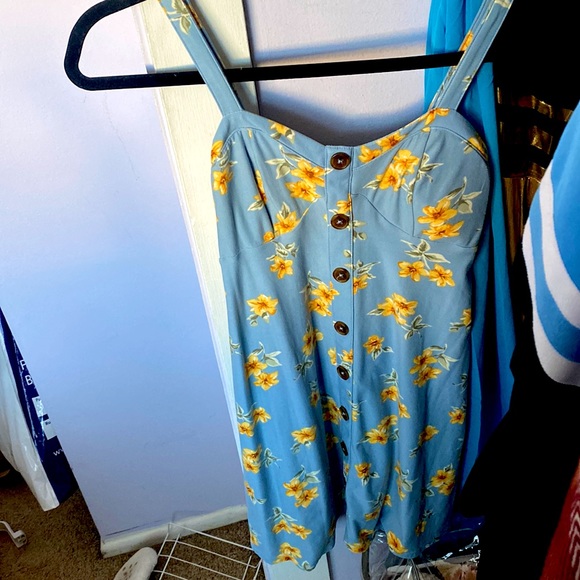 BLUE DRESS FOR SUMMER - Picture 1 of 2